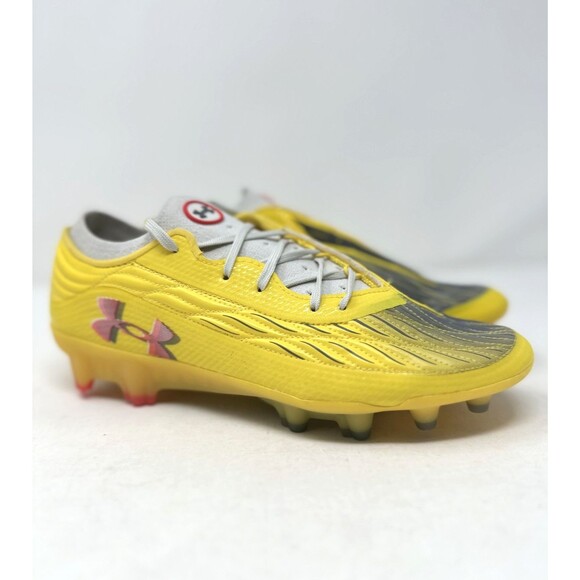 Under Armour Magnetico Elite 4 Yellow Taxi Cleats 3027704-700 Women’s 7.5 NEW - Picture 4 of 9